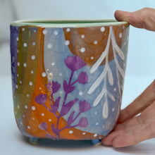 Load image into Gallery viewer, 58 - PLANTER/ SMALL: Best-Dressed for Spring