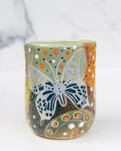 Load image into Gallery viewer, 04 - TUMBLER: Lively Garden