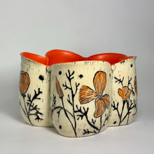 Load image into Gallery viewer, Vessel 01 - Poppy Petals
