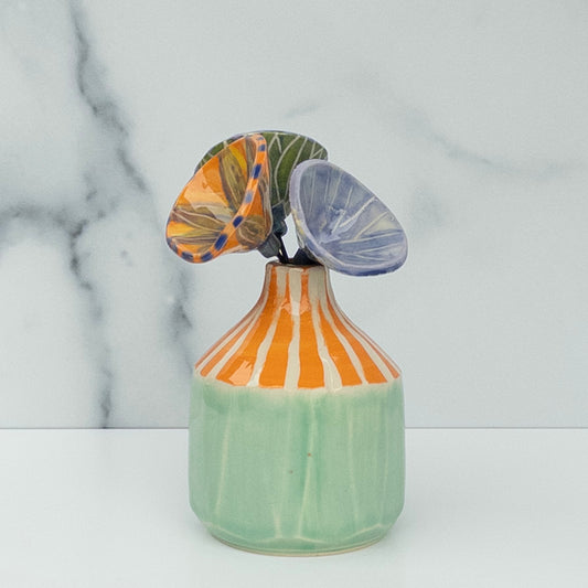 50 - FLOWER BOUQUET: Circus Vase and Blooms