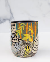 Load image into Gallery viewer, 05 - TUMBLER: Etched Garden
