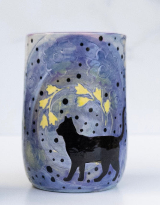 18B - TUMBLER: Mellow Yellow Flowers and Curious Cat