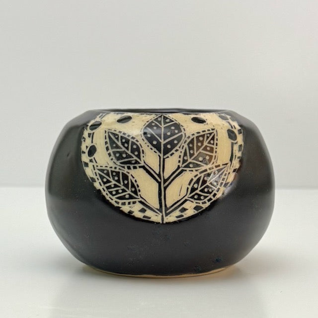 Small Vase 03 - Quilted Leaf Medallion